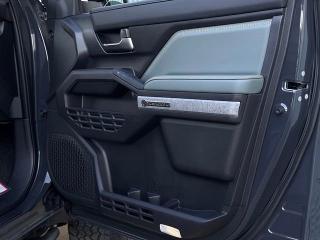 New 2025 Toyota Tacoma Trailhunter image 31