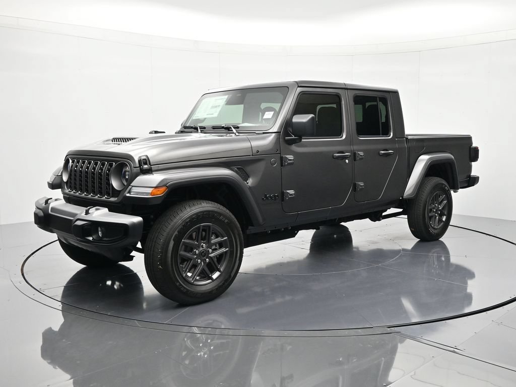 New 2026 Jeep Gladiator Sport