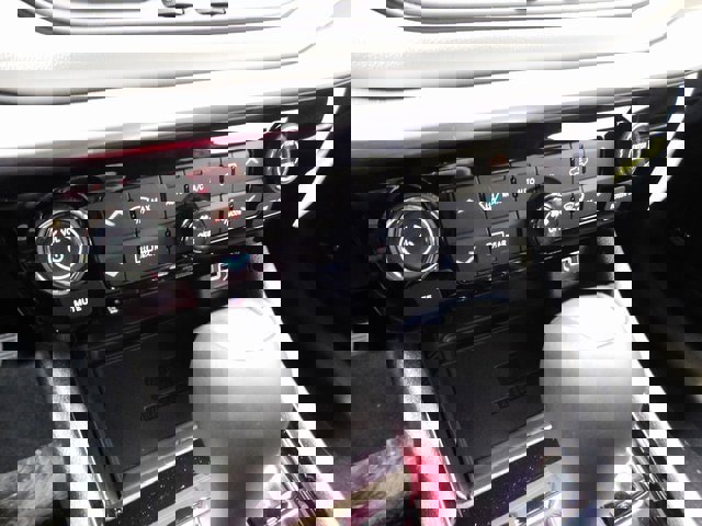 New 2026 Jeep Compass Limited image 24