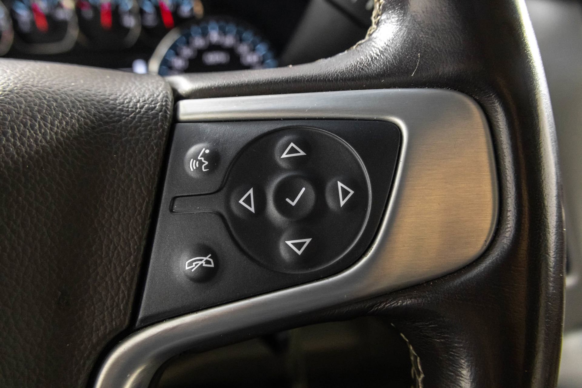 Used 2019 GMC Yukon SLT AWD/4WD image 30