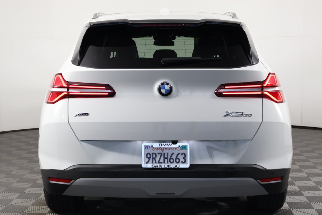 Certified 2025 BMW X3 xDrive30i w/ Convenience Package AWD/4WD image 5