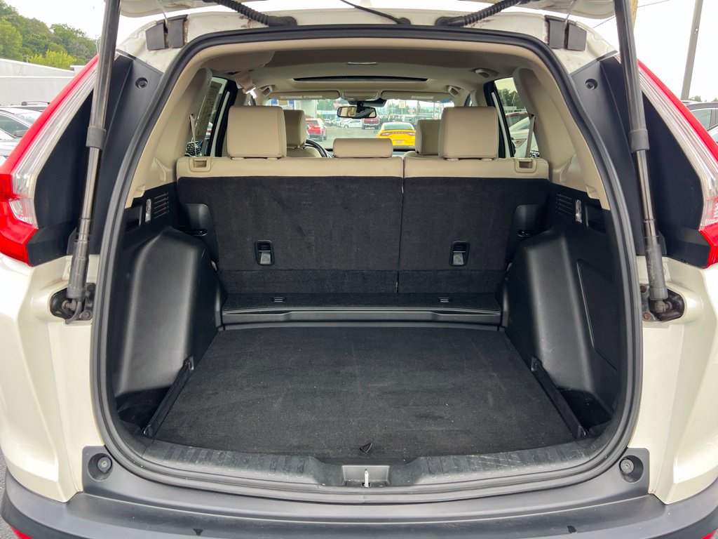 Used 2018 Honda CR-V Touring image 25