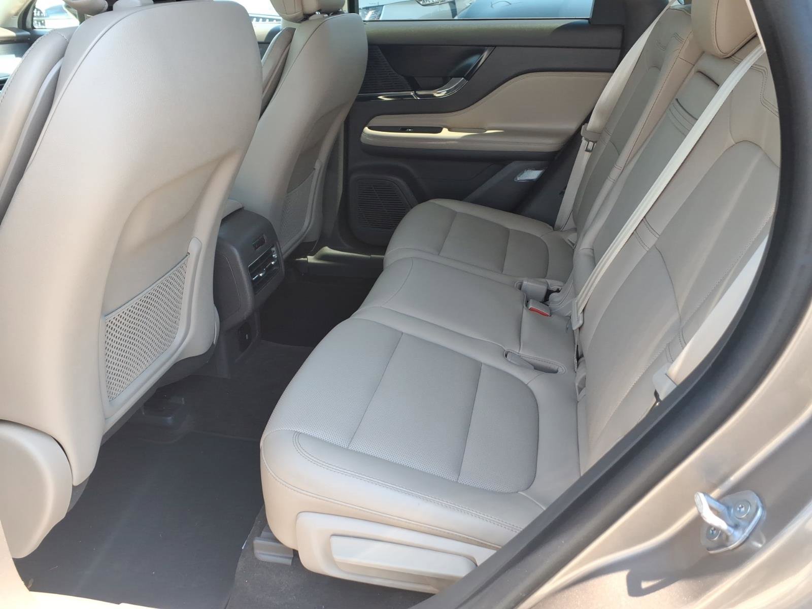 Certified 2020 Lincoln Corsair AWD w/ Equipment Group 101A image 13