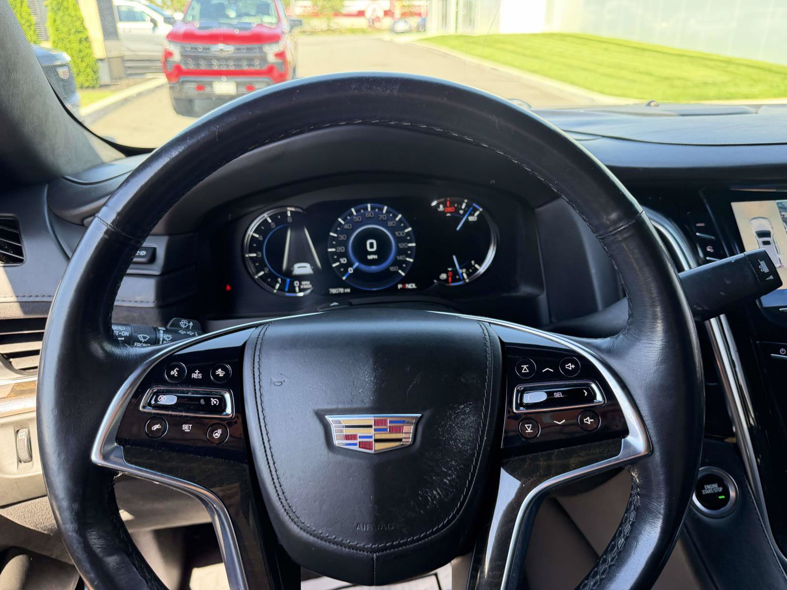 Certified 2020 Cadillac Escalade ESV Platinum AWD/4WD image 23