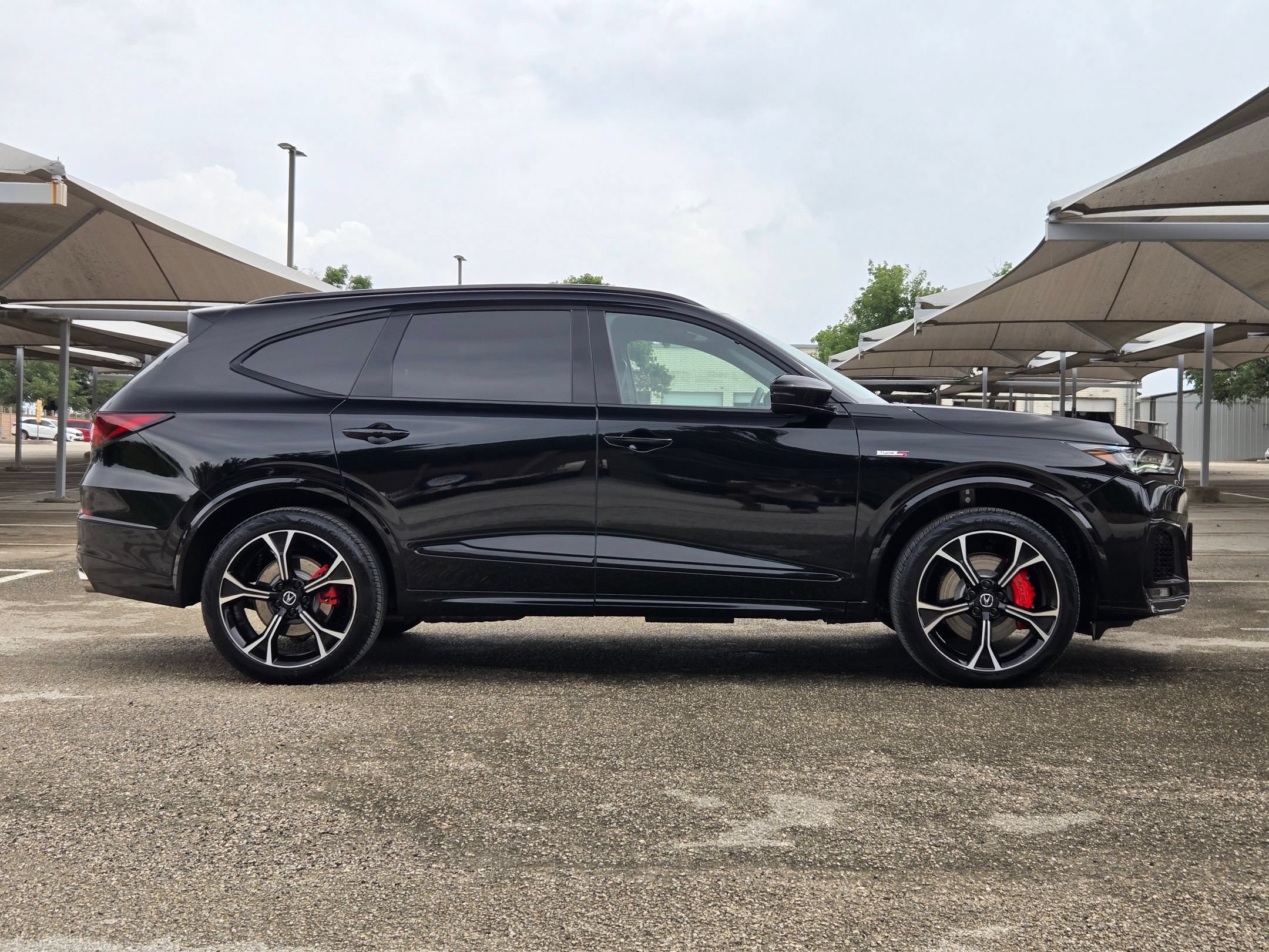 Certified 2025 Acura MDX Type S AWD/4WD image 3