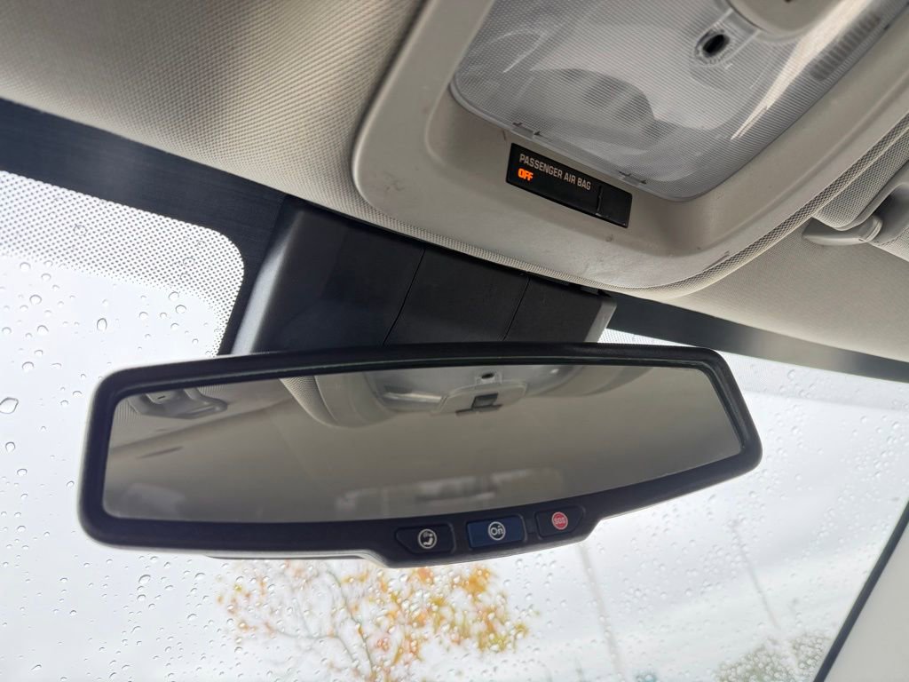 Used 2015 Chevrolet Equinox LT w/ Driver Convenience Package image 23