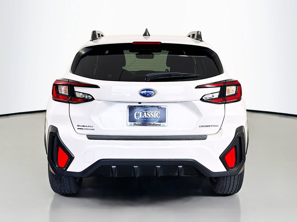 Used 2024 Subaru Crosstrek 2.0i Premium image 6