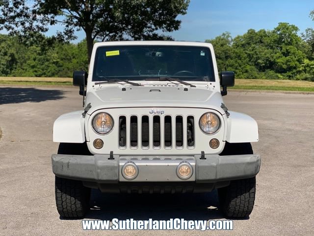 Used 2016 Jeep Wrangler Unlimited Sahara AWD/4WD image 2