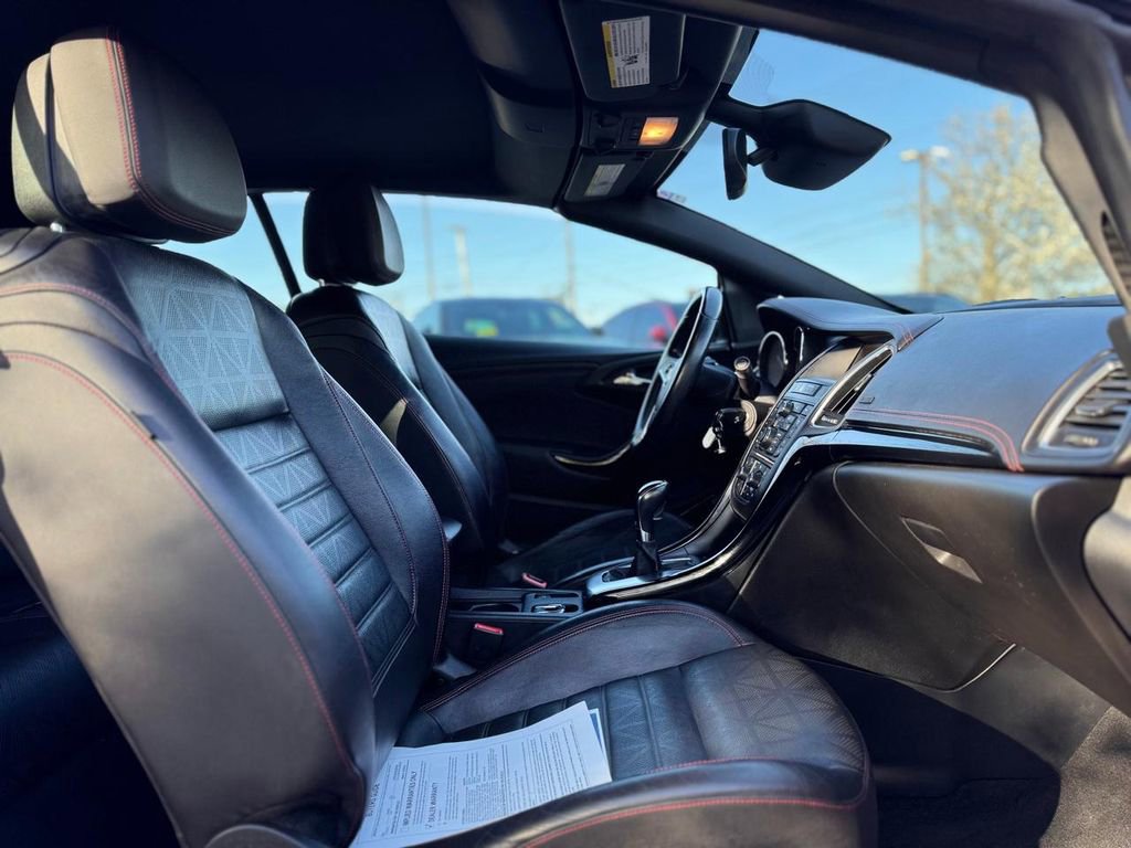 Used 2018 Buick Cascada Sport Touring w/ Dark Effects Package FWD image 21
