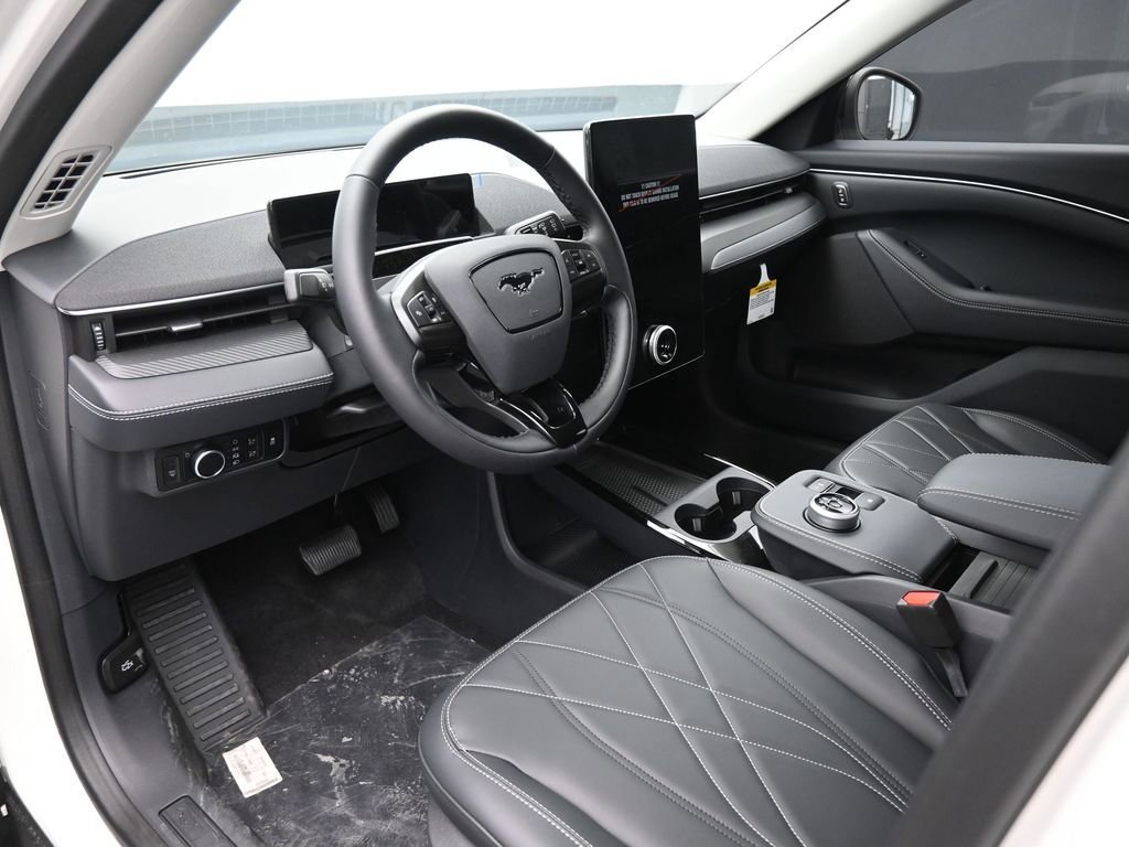 Used 2024 Ford Mustang Mach-E Select w/ Comfort Package Lite image 29