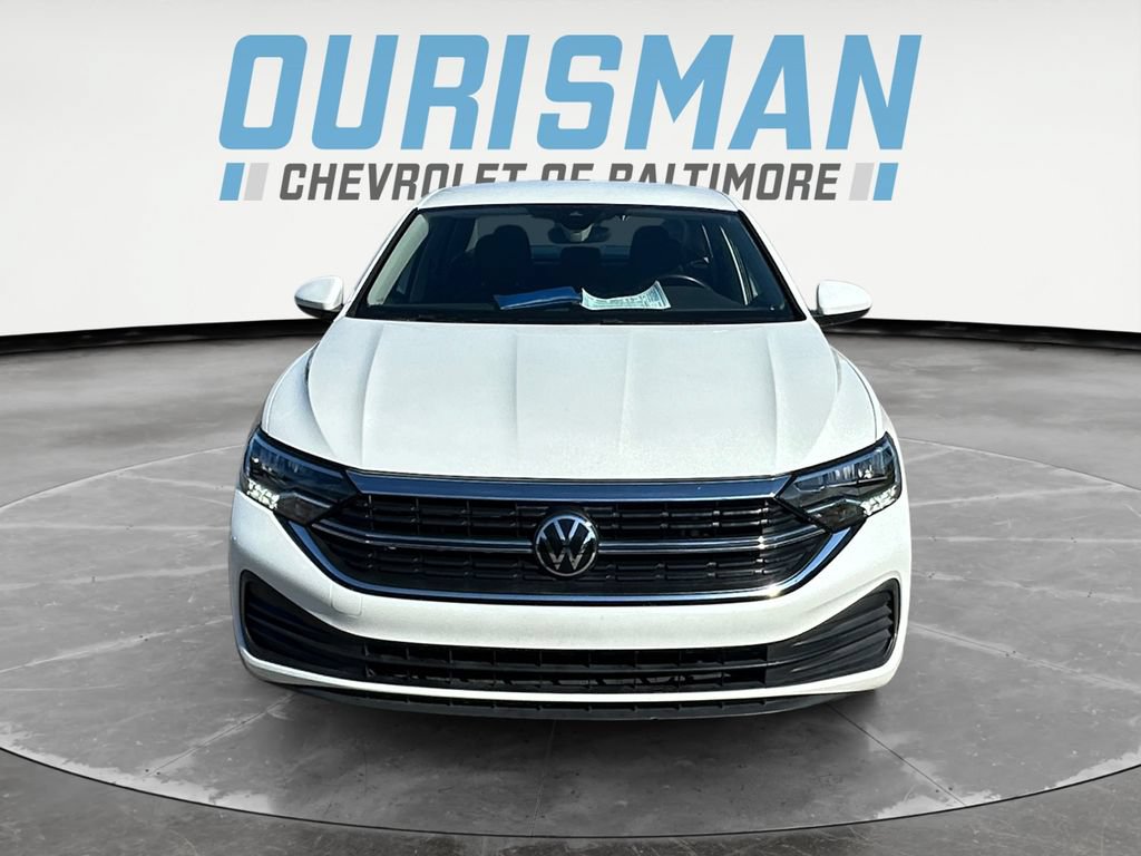 Used 2023 Volkswagen Jetta SE FWD image 8