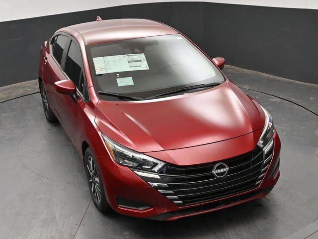 New 2025 Nissan Versa SV w/ Trunk Package FWD image 18