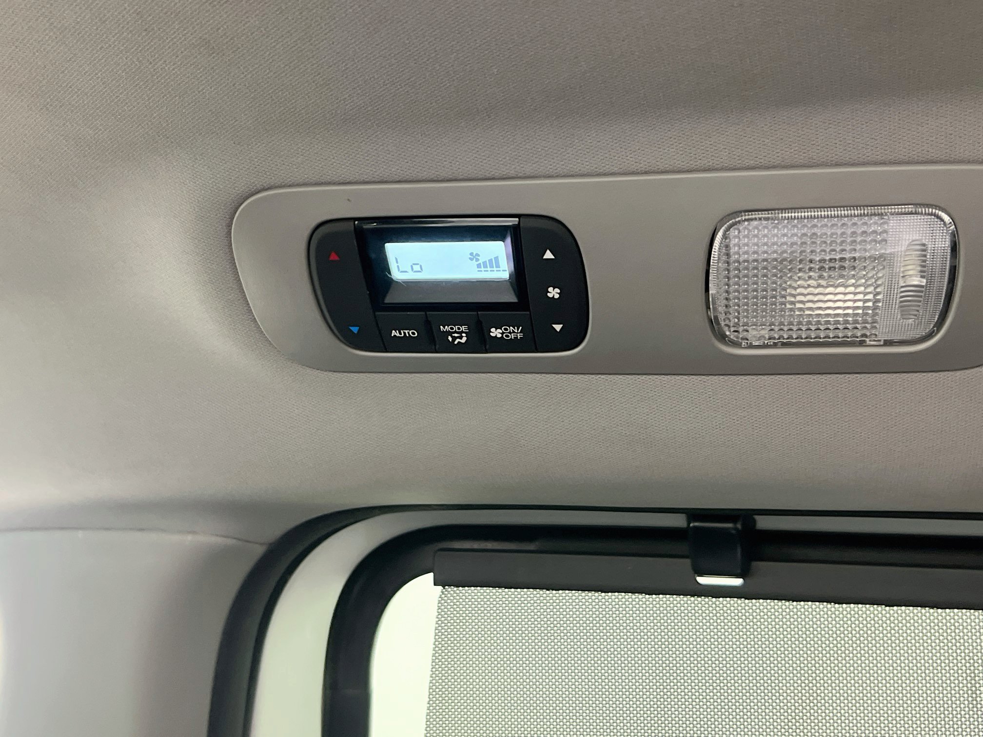 Used 2023 Honda Odyssey EX-L image 25