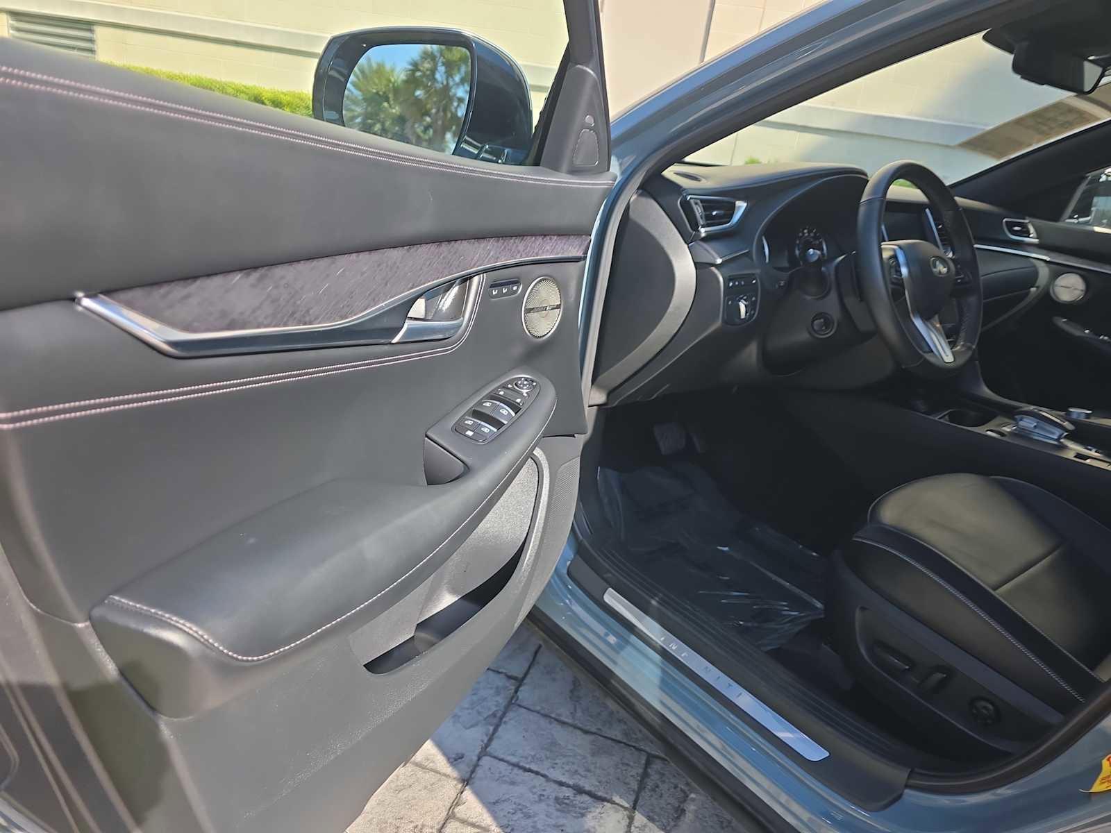 Certified 2025 INFINITI QX55 Sensory w/ Accent Package AWD/4WD image 18
