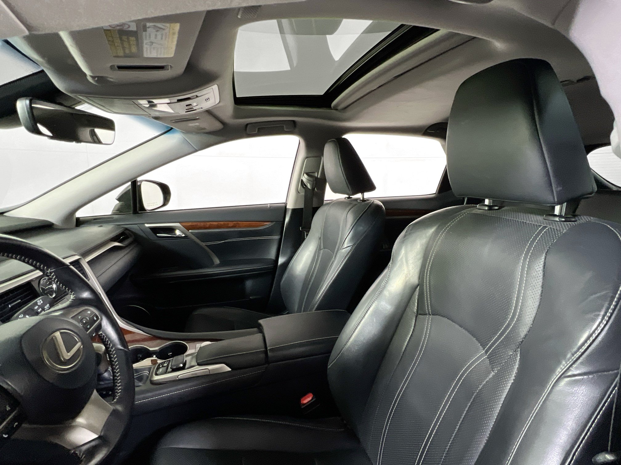 Used 2019 Lexus RX 350 AWD w/ Navigation Package image 21