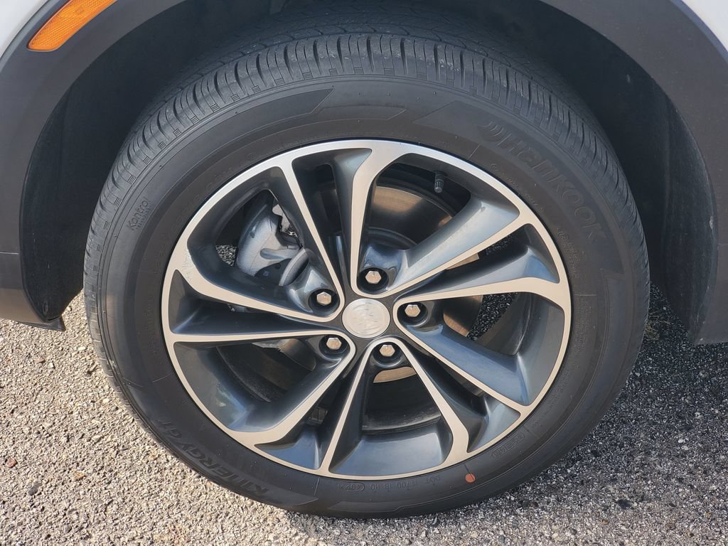 Certified 2023 Buick Encore GX Select AWD/4WD image 31