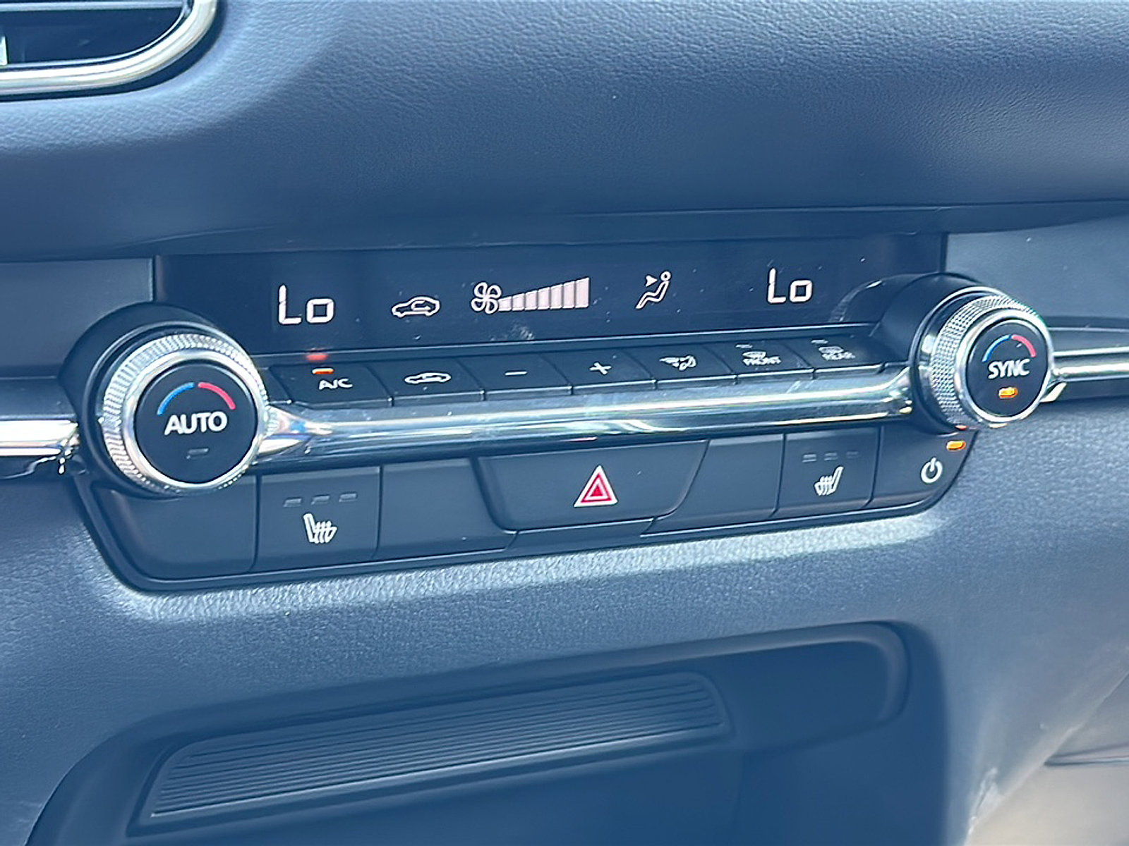 New 2025 MAZDA CX-30 AWD 2.5 S w/ Preferred Package image 23