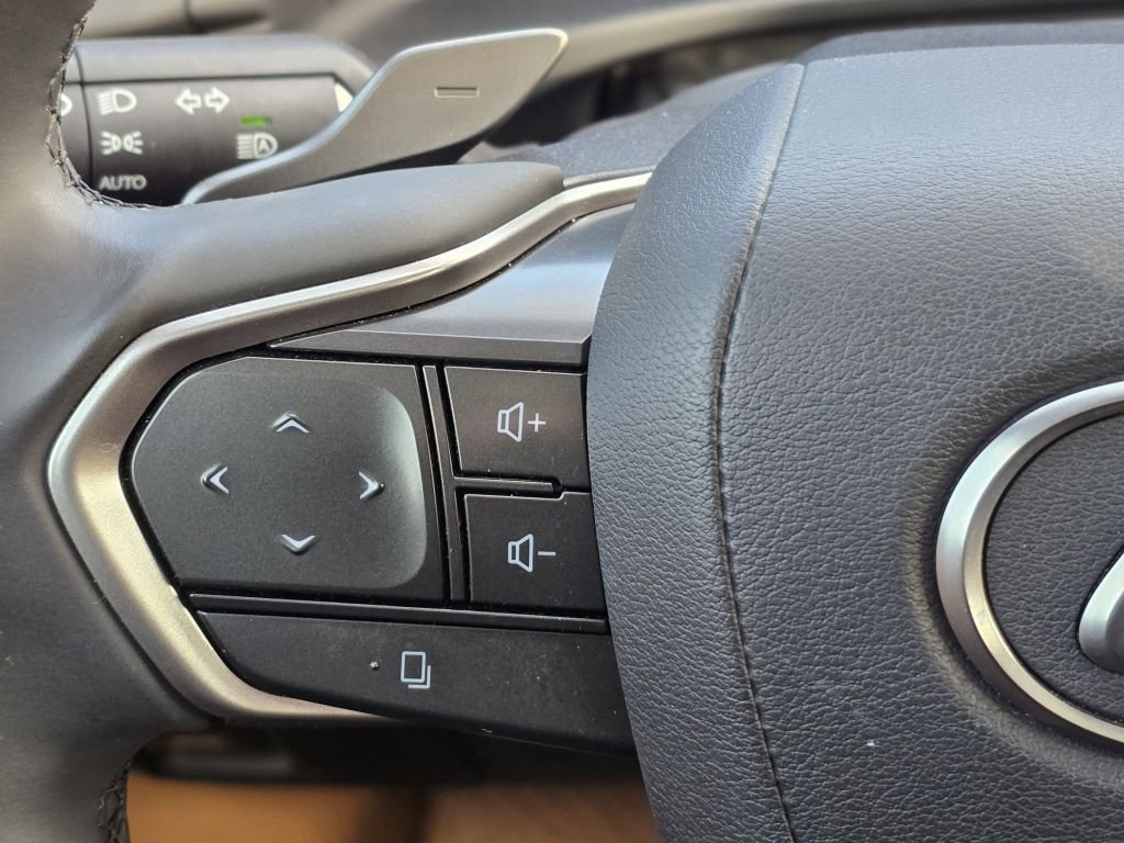 Used 2023 Lexus RZ 450e Premium w/ Technology Package image 15