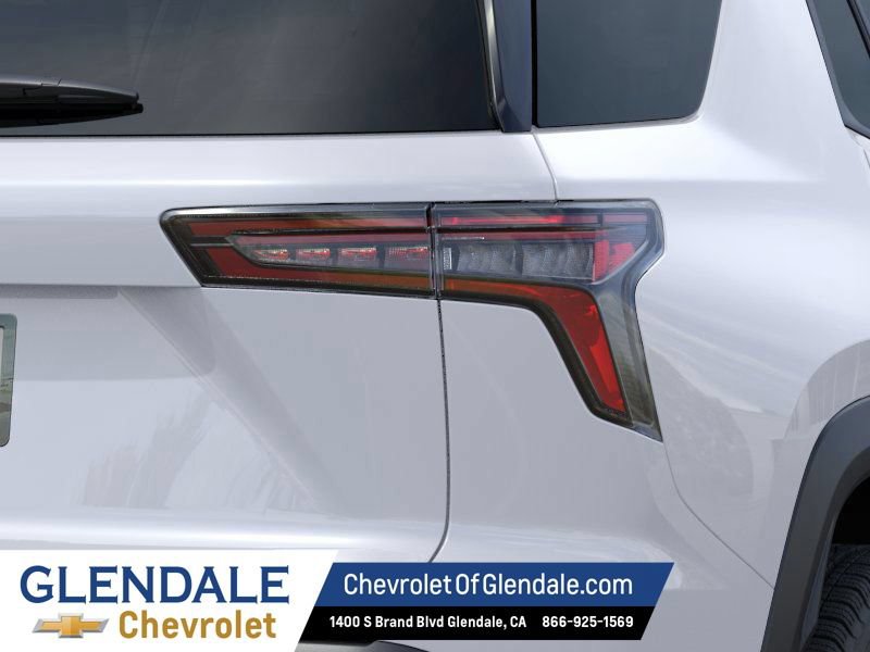 New 2026 Chevrolet Equinox LT w/ Safety and Technology Package FWD image 11