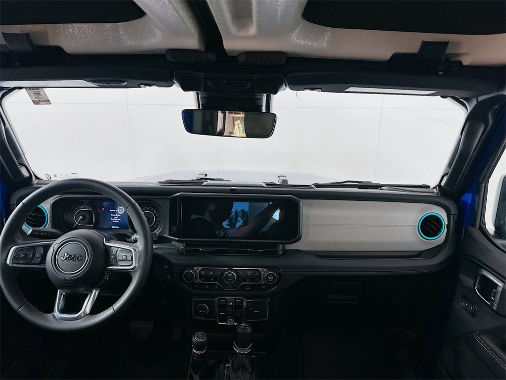 Used 2024 Jeep Wrangler Sahara w/ Technology Group image 23