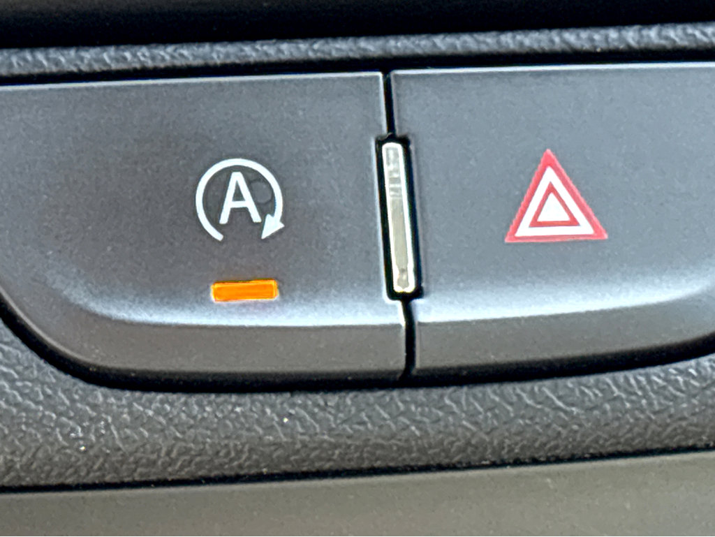 Used 2023 Chevrolet Equinox LS w/ Midnight Edition image 29