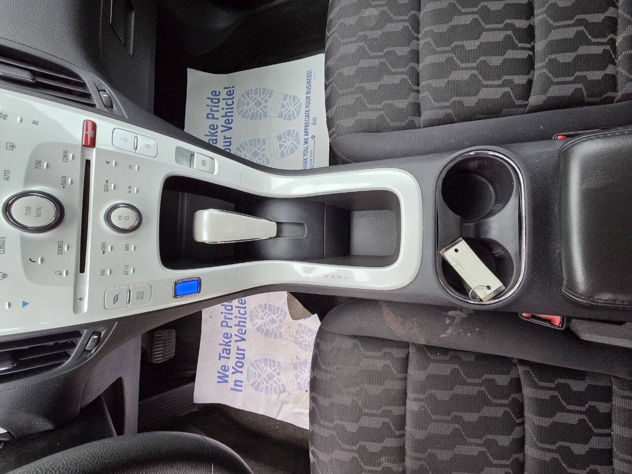 Used 2013 Chevrolet Volt FWD image 18