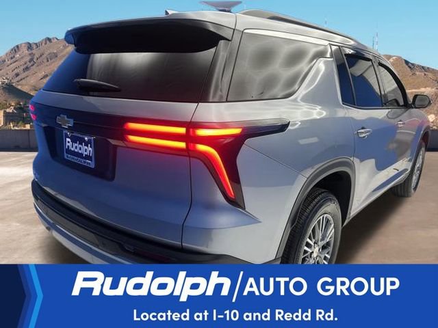 Used 2025 Chevrolet Traverse LT image 6