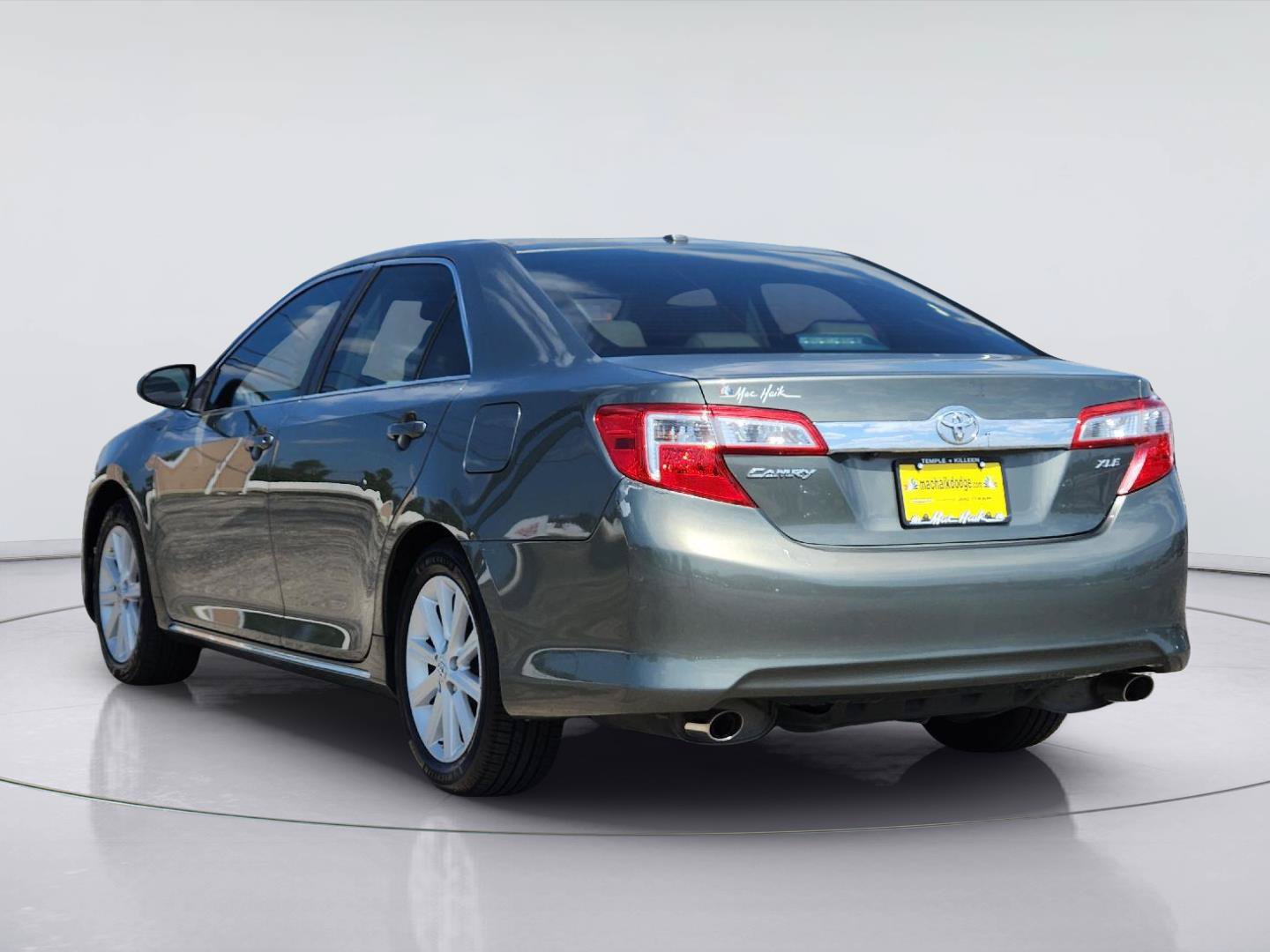 Used 2012 Toyota Camry XLE FWD image 7
