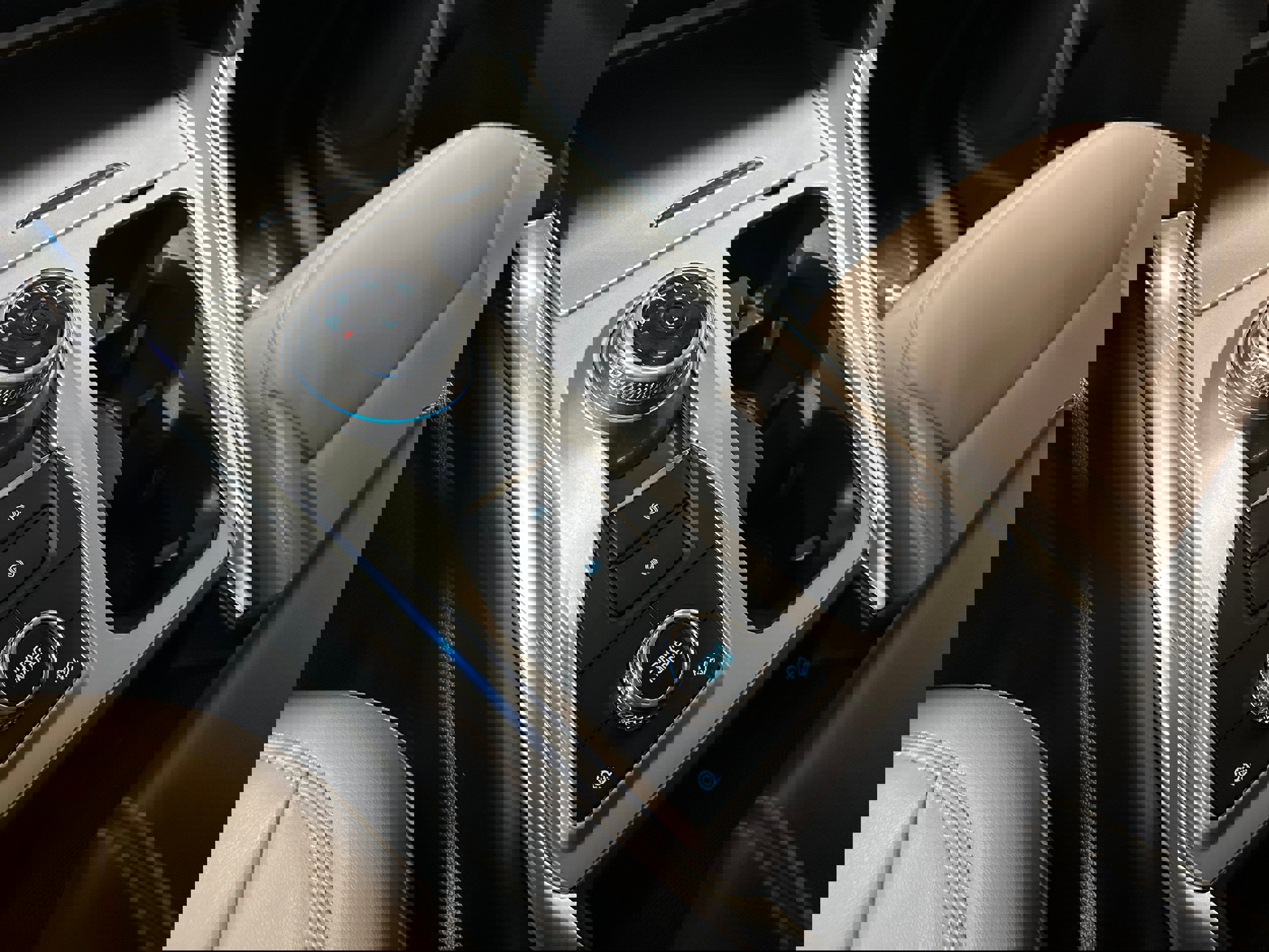 Certified 2023 Ford Explorer XLT w/ Equipment Group 202A image 24