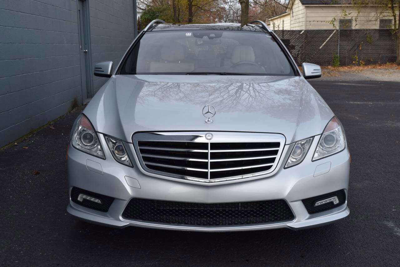 Used 2011 Mercedes-Benz E 350 4MATIC Wagon image 14