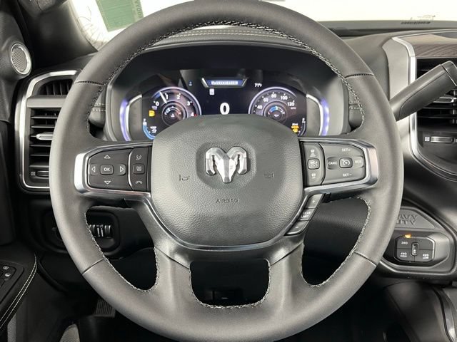 New 2026 RAM 2500 Laramie AWD/4WD image 16