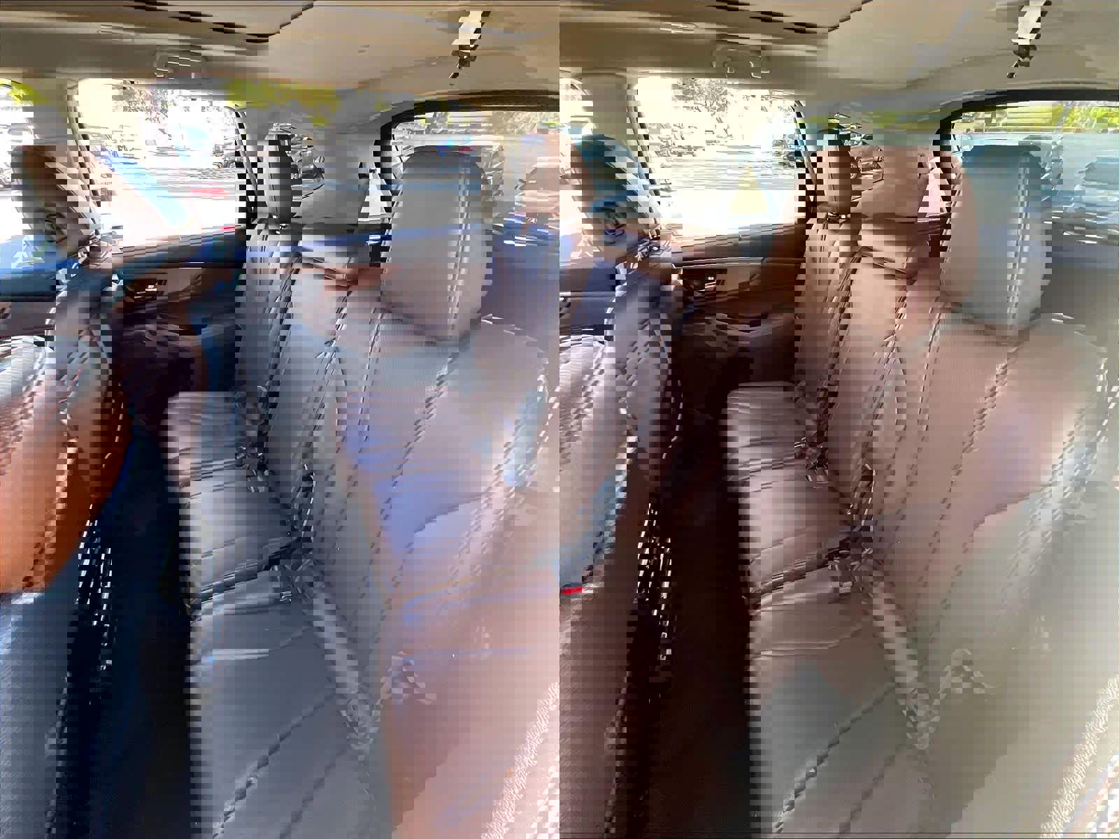 Used 2023 Acura MDX FWD w/ Technology Package image 27