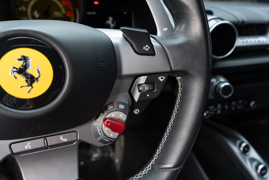 Used 2021 Ferrari 812 GTS RWD image 41