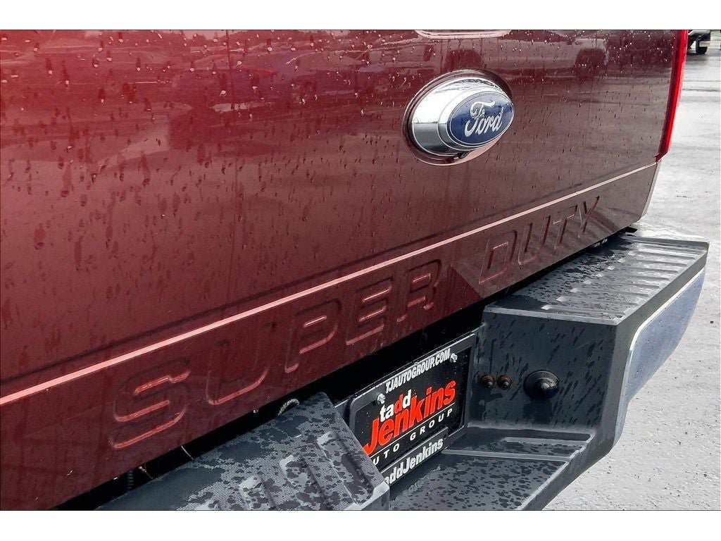 Used 2016 Ford F250 XLT AWD/4WD image 9