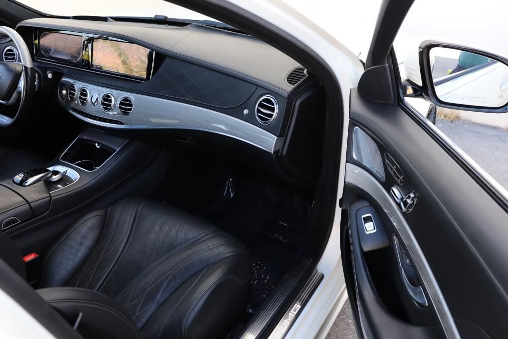Used 2015 Mercedes-Benz S 63 AMG 4MATIC Sedan image 33