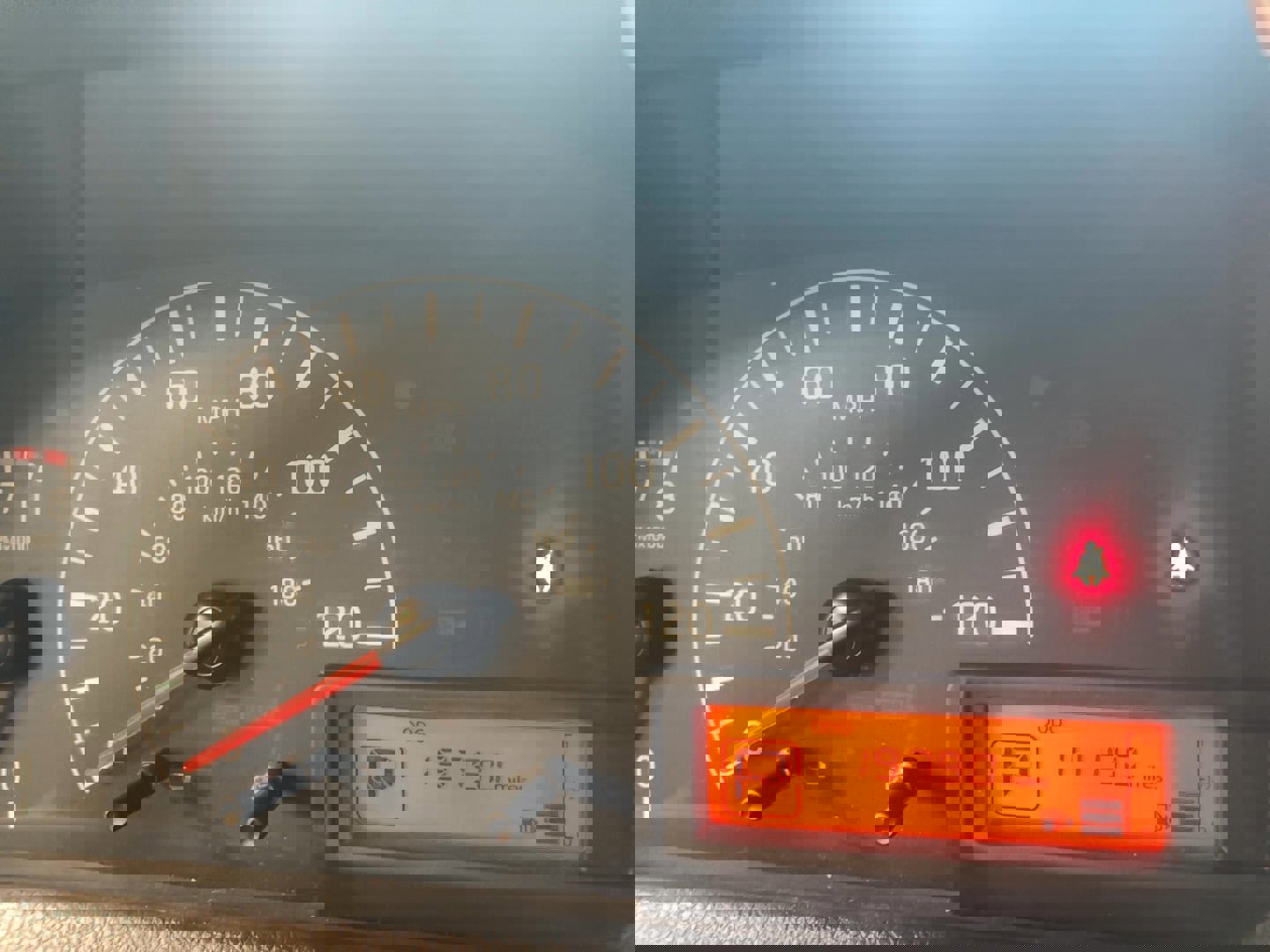 Used 2021 Nissan NV200 SV w/ Sliding Door Glass Package image 18