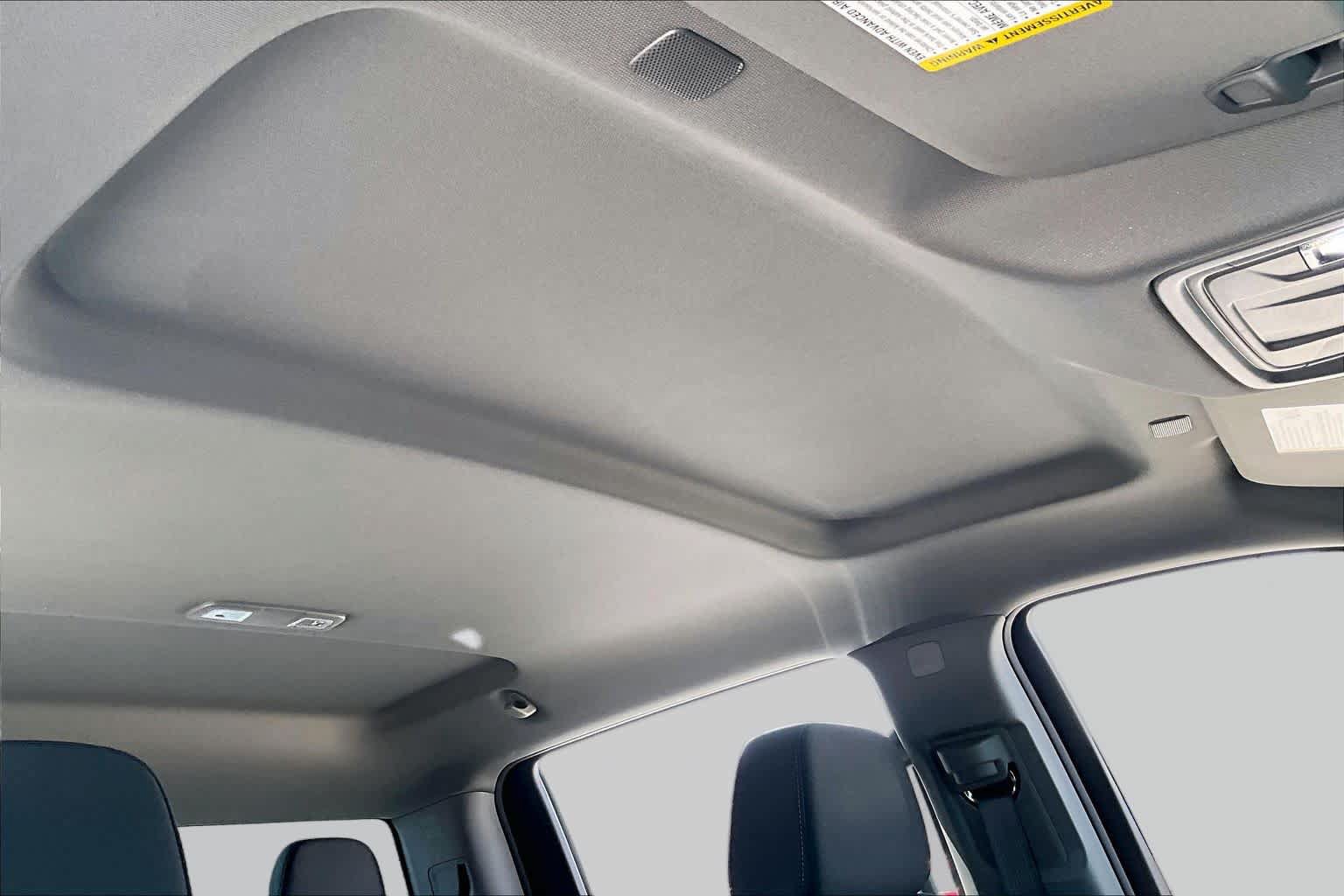 Used 2024 Chevrolet Silverado 1500 Custom w/ Turbomax Blackout Package AWD/4WD image 14