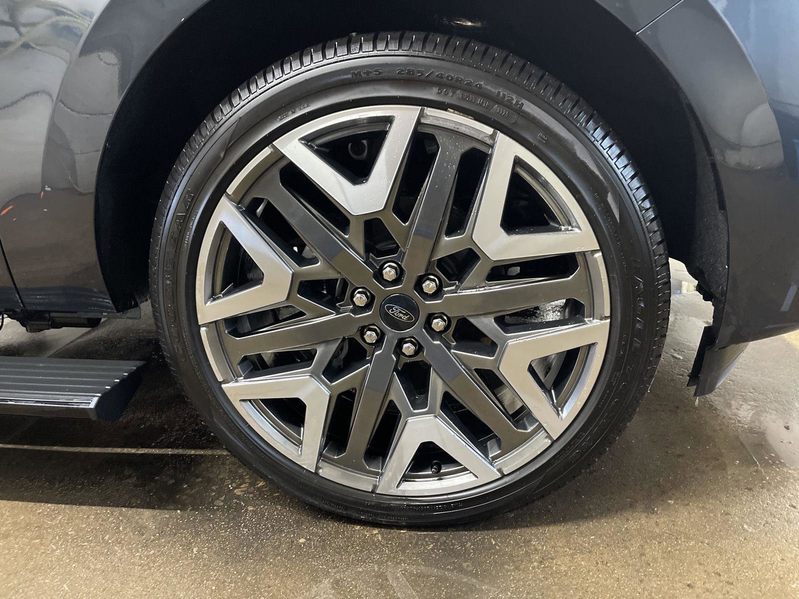 New 2026 Ford Expedition Platinum w/ Platinum Ultimate Package image 32