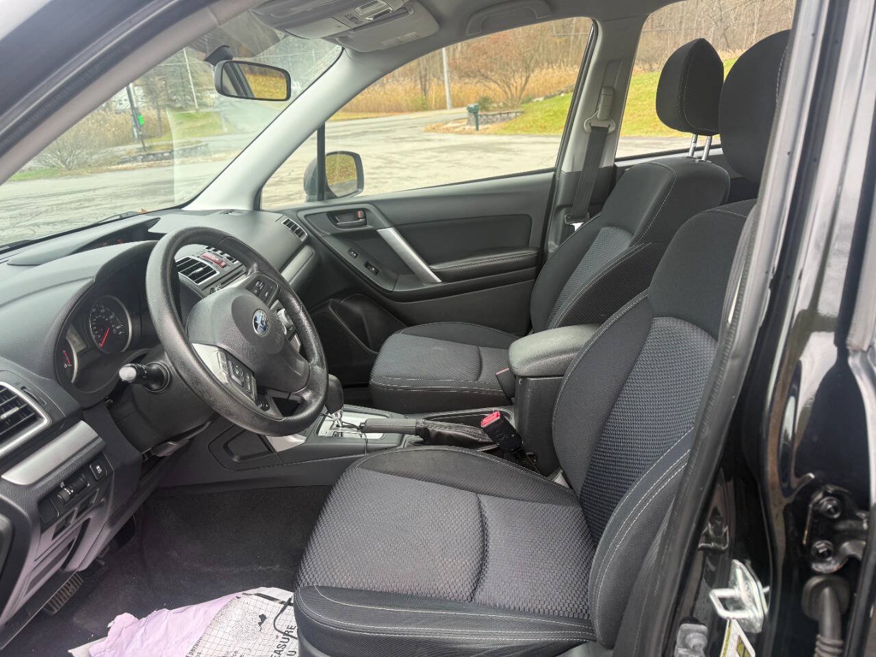 Used 2016 Subaru Forester 2.5i w/ Alloy Wheel Package AWD/4WD image 9