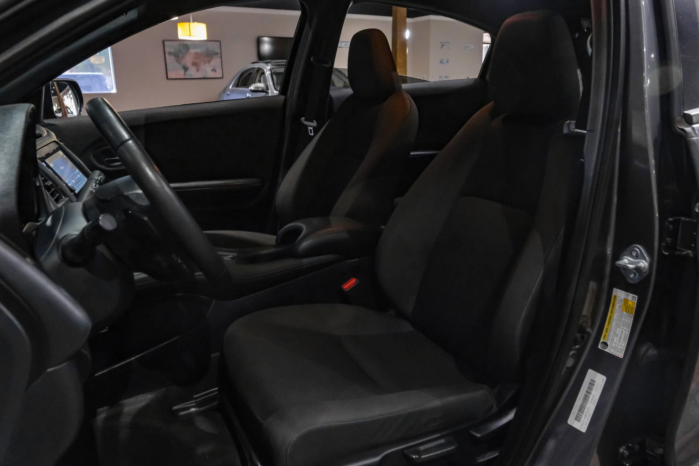 Used 2022 Honda HR-V Sport image 25