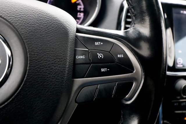 Used 2019 Jeep Grand Cherokee Limited AWD/4WD image 49