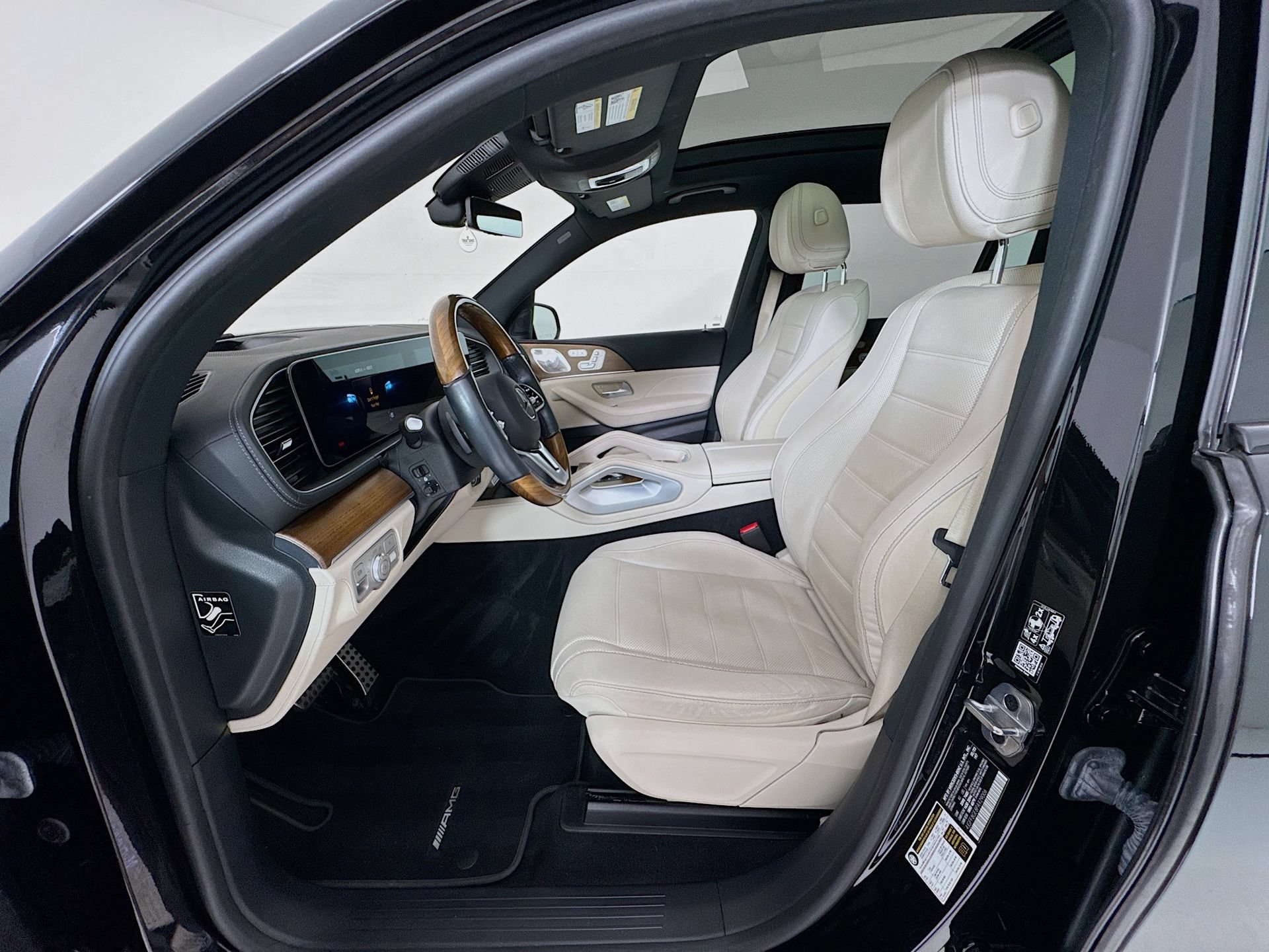 Certified 2023 Mercedes-Benz GLS 580 4MATIC image 23