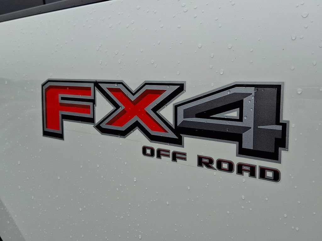 Used 2025 Ford F250 Platinum AWD/4WD image 35