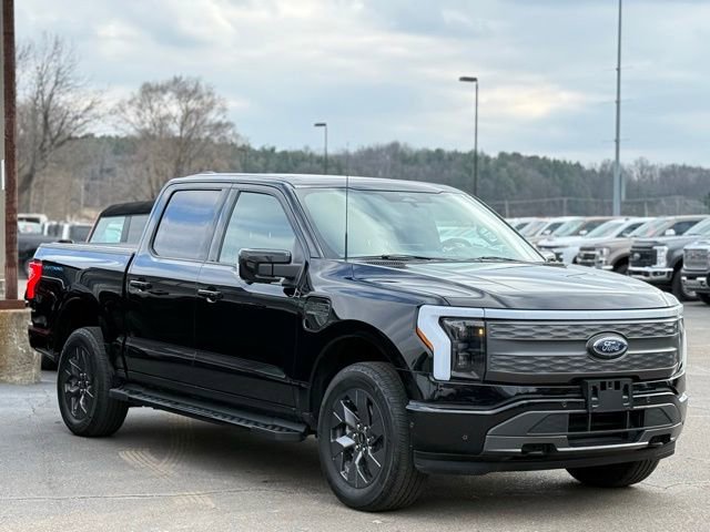 Certified 2022 Ford F150 Lightning Lariat w/ Equipment Group 511A High image 33