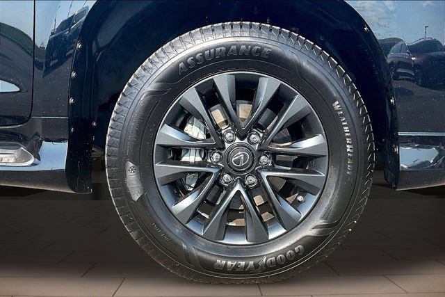 Used 2022 Lexus GX 460 Premium w/ Premium Package AWD/4WD image 9