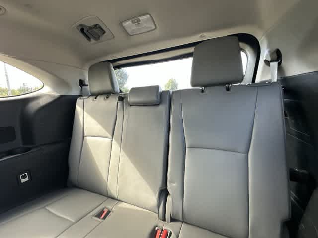 Used 2021 Toyota Highlander Limited AWD/4WD image 25