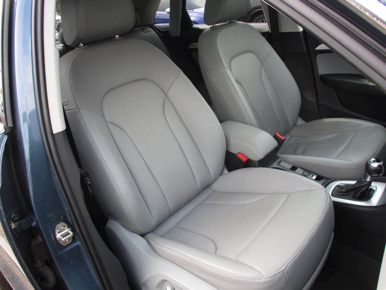 Used 2016 Audi Q3 2.0T Premium Plus w/ Technology Package AWD/4WD image 60