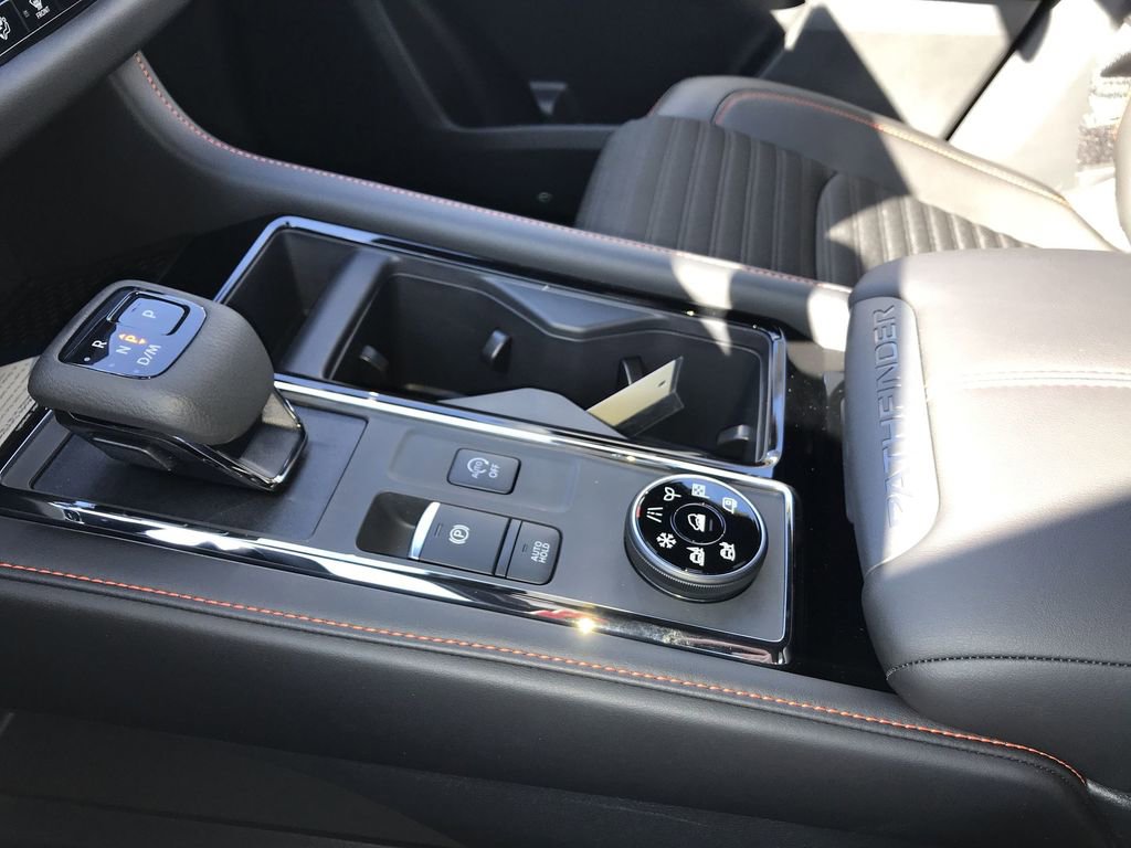 New 2026 Nissan Pathfinder Rock Creek image 21