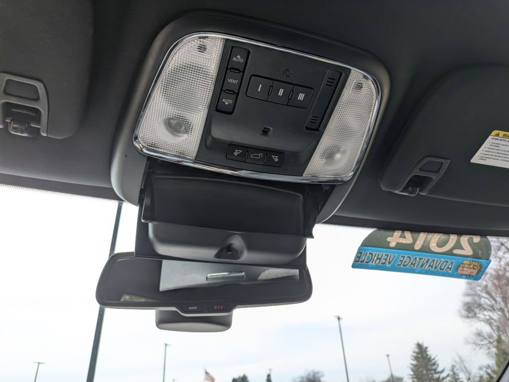 Used 2014 Jeep Grand Cherokee Limited image 24
