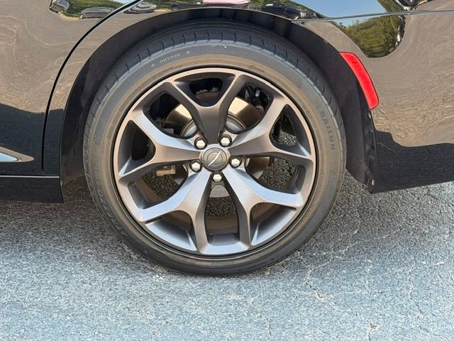 Used 2021 Chrysler 300 S RWD image 20
